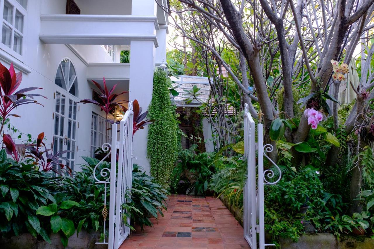 Chiangmai Singharat Road Villa Chiang Mai Dış mekan fotoğraf